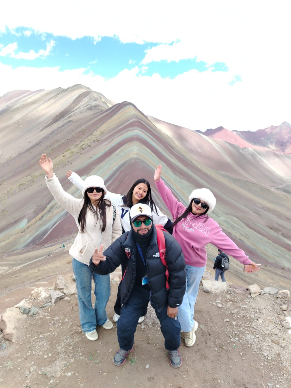 Montaña de Colores - Turístico Travel